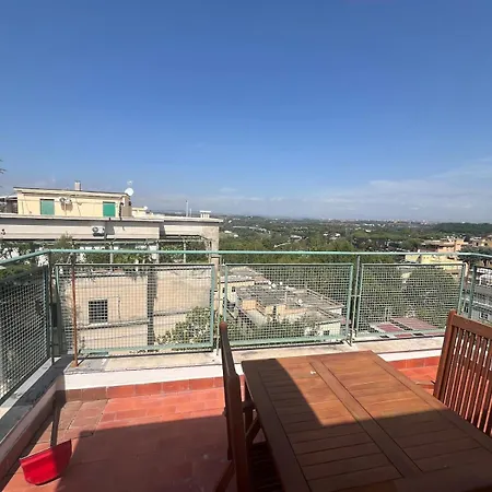 Mrbrown - Parioli A Gem With A Great View شقة *